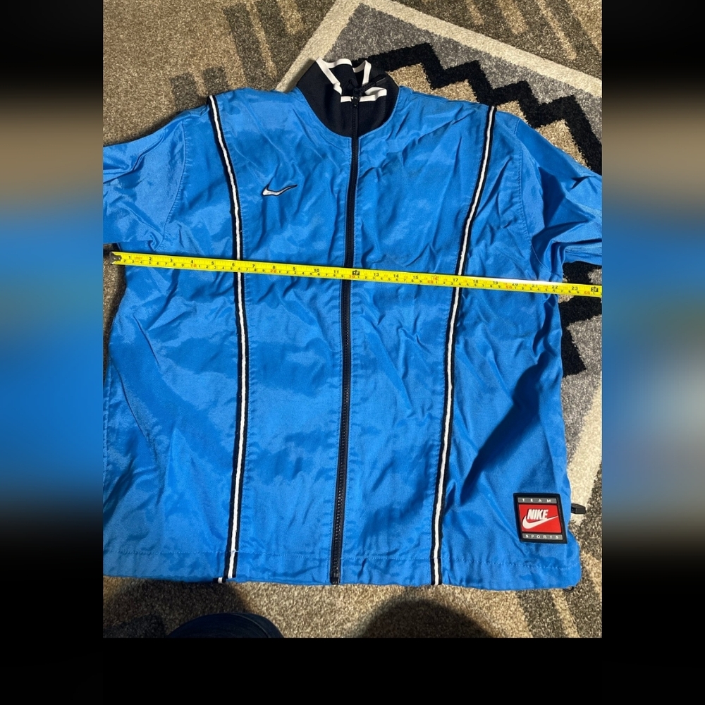 Vintage Nike jacket for men’s size large